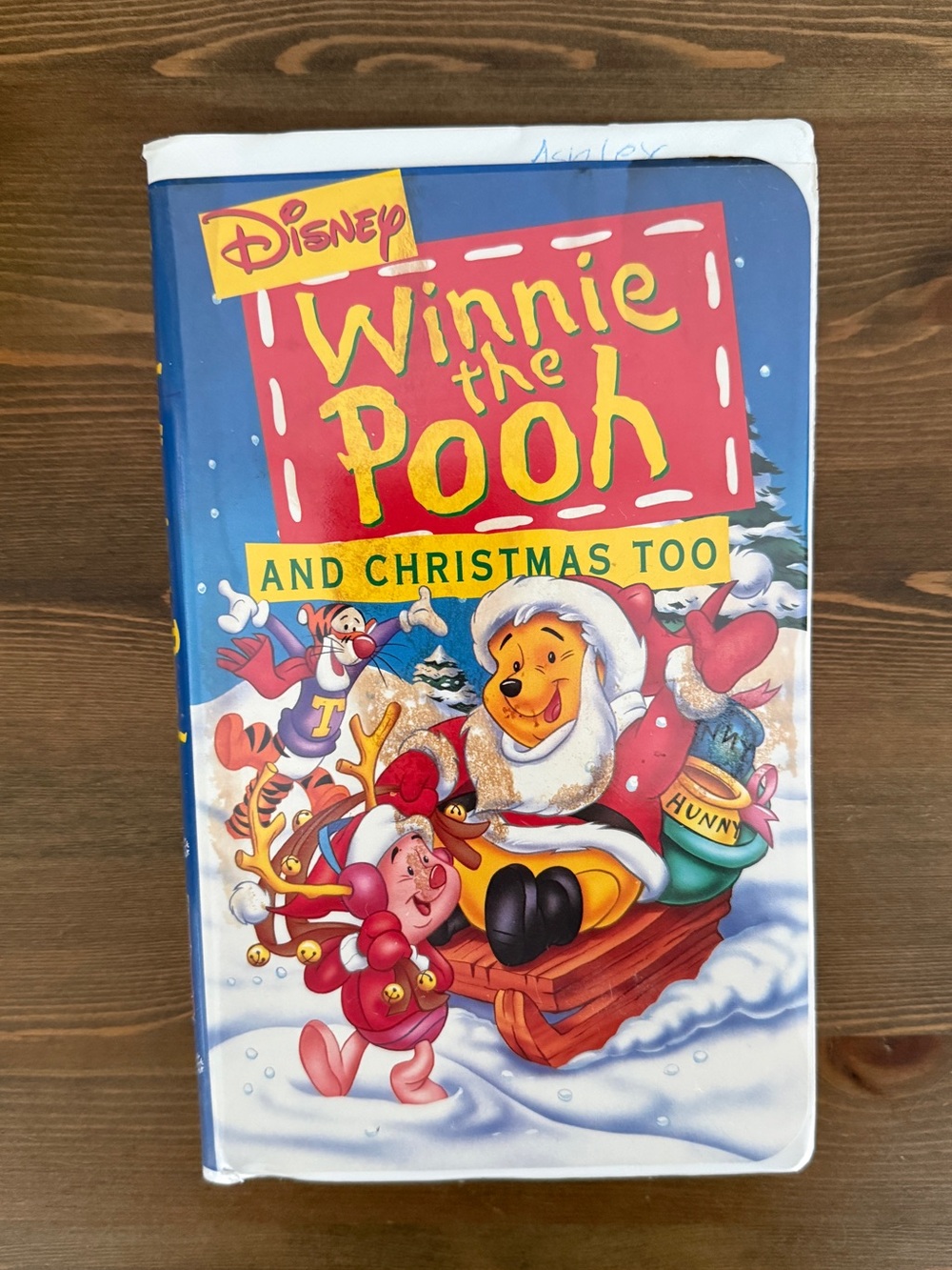 Disney Winnie the Pooh And Christmas Too VHS (1997)
